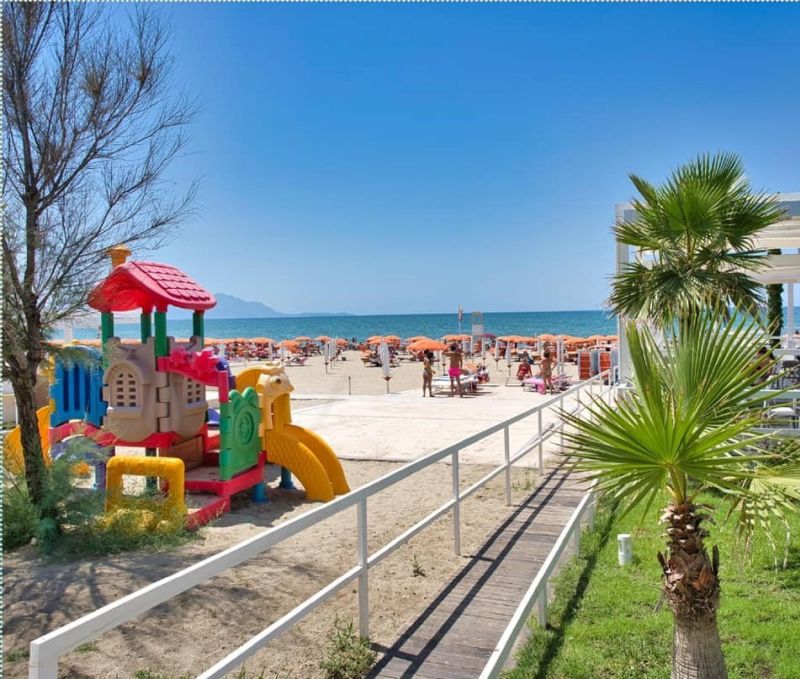 Kami Beach