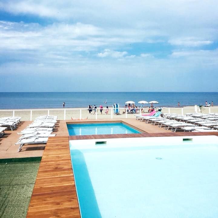 Breeze Summer Club