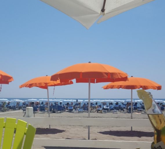 La Playa Beach Club