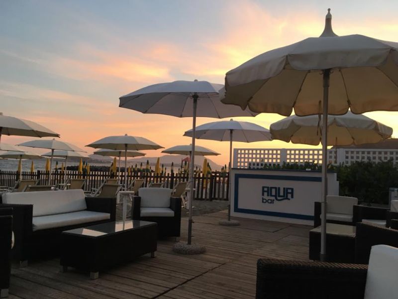 Lido Aqua Beach