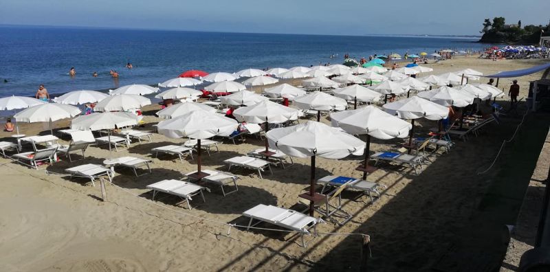 Luna Beach