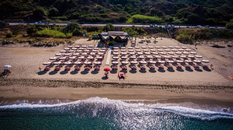 Sunset Beach Club