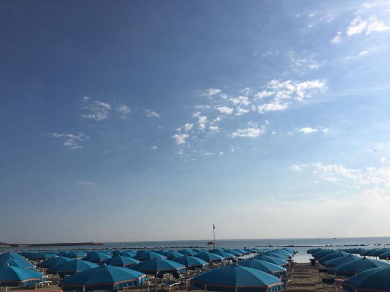 Stabilimento La Perla Rosa