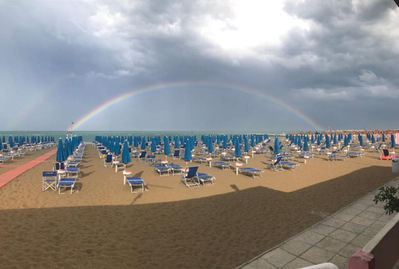 Stabilimento La Perla Rosa