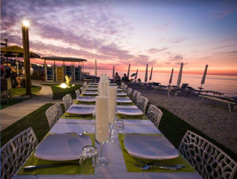 Madame Beach & Restaurant