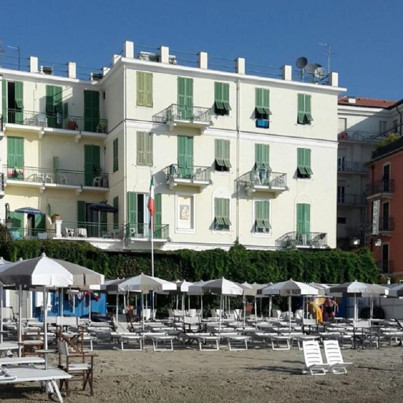 Eden Beach