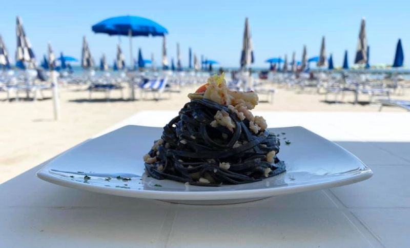 Chalet Pizzaccia On The Beach