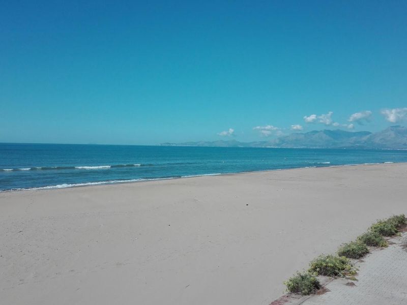 Spiaggia Libera Di Mondragone