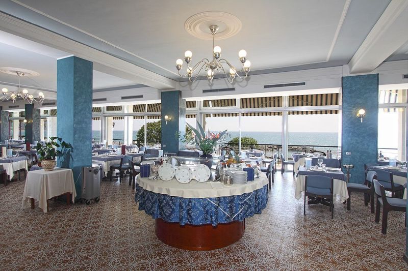 Bagni Hotel Bellevue