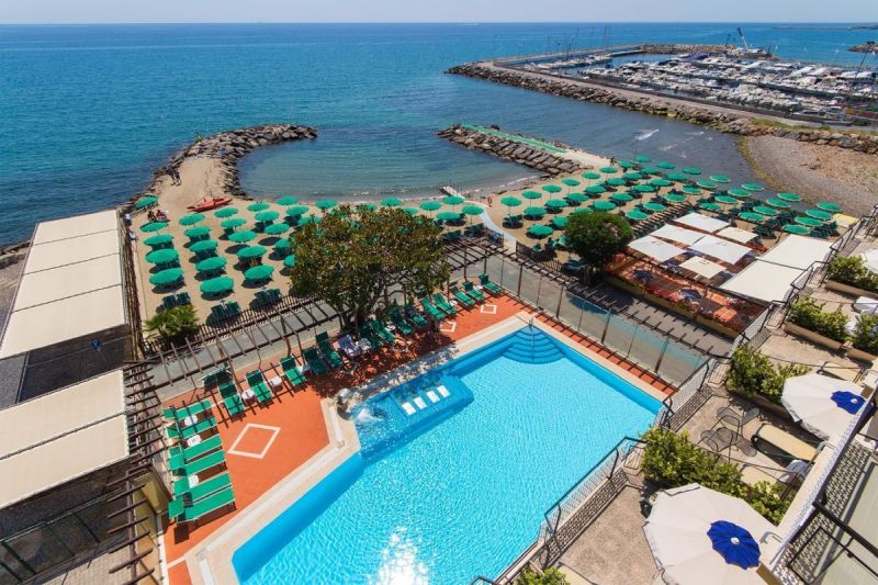 Bagni Hotel Bellevue