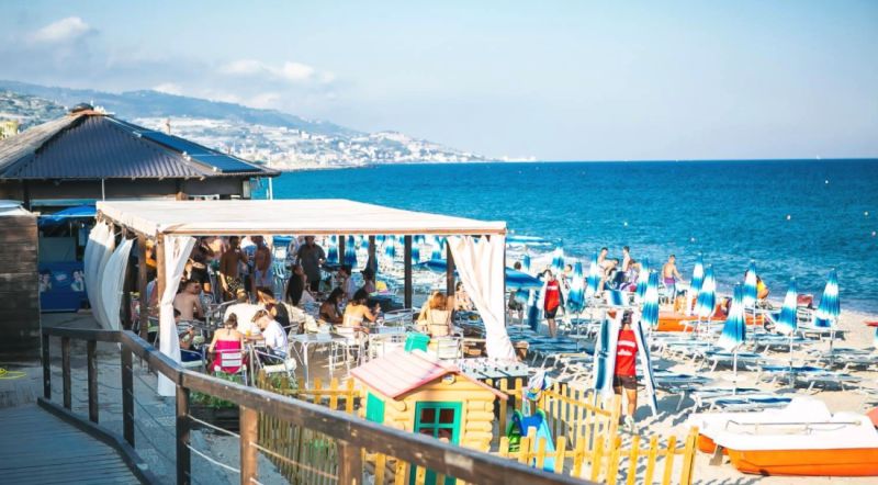 Il Sestante Beach