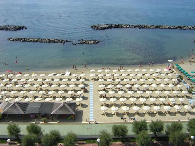 Vittoria Beach