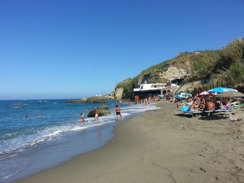 Spiaggia Cava Dell'Isola