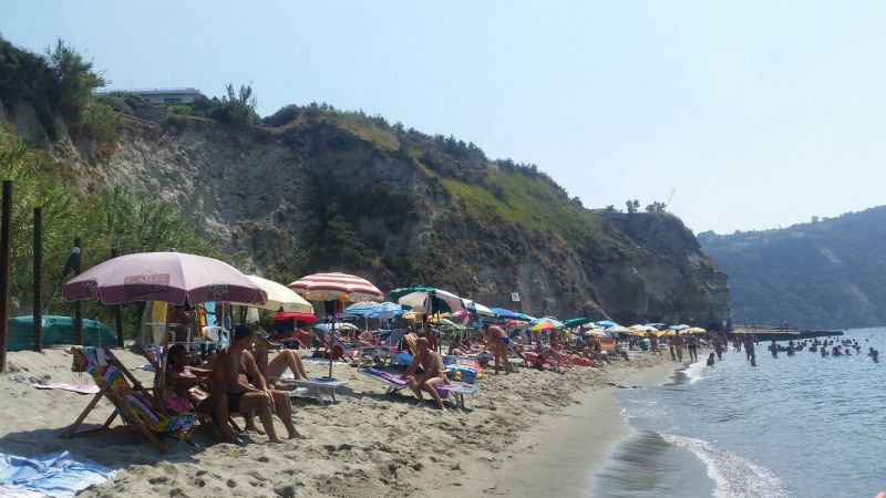 Spiaggia Cava Dell'Isola