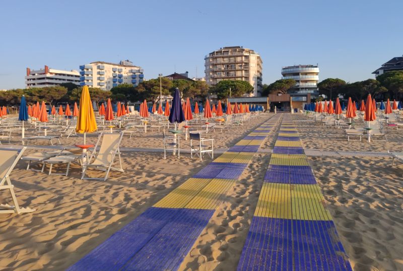 Ufficio Spiaggia 11 Aragosta