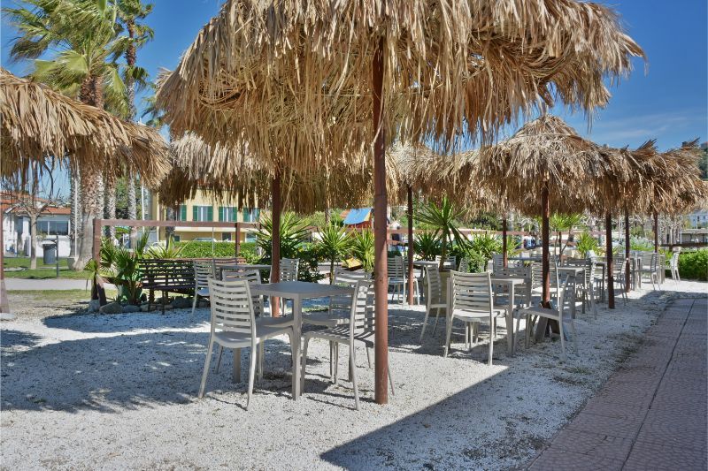 Tapas Beach