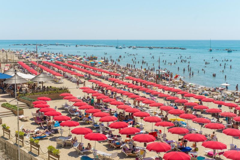 Rivazzurra Beach