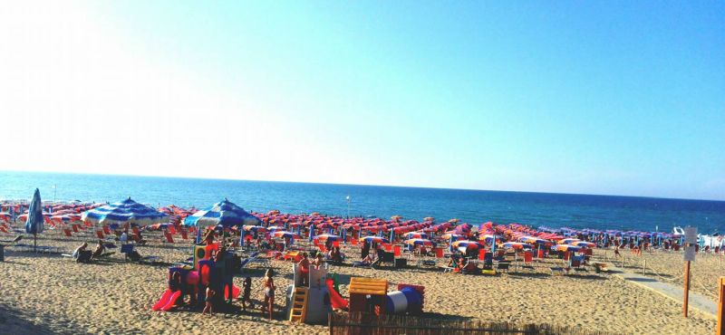 Lido Holiday