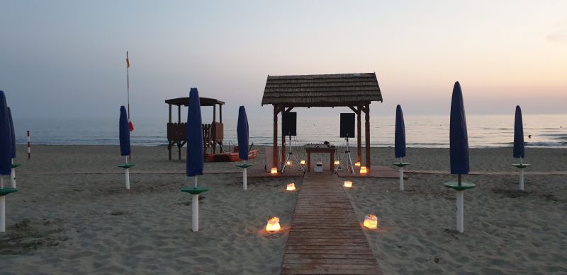 Lido Beach