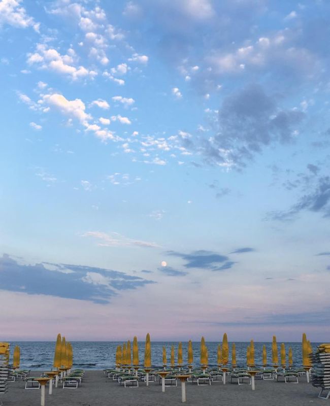 Olimpo Spiaggia Barricata