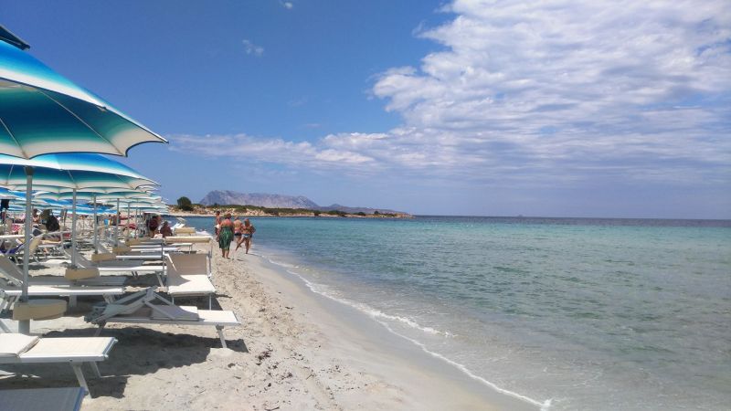L&L Beach