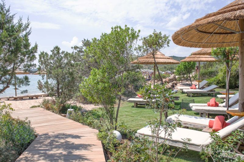Cala Beach Club