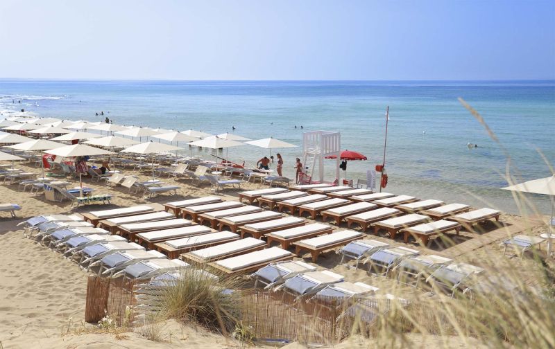 Lido Teranga Bay