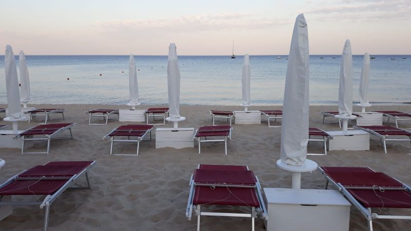 Monte Nai Beach Bar