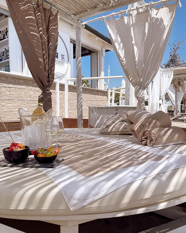 Dvne Beach Club