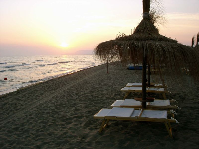 Fuori Rotta Beach Club