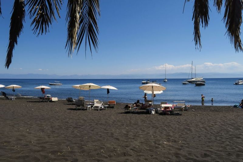 Asino Beach