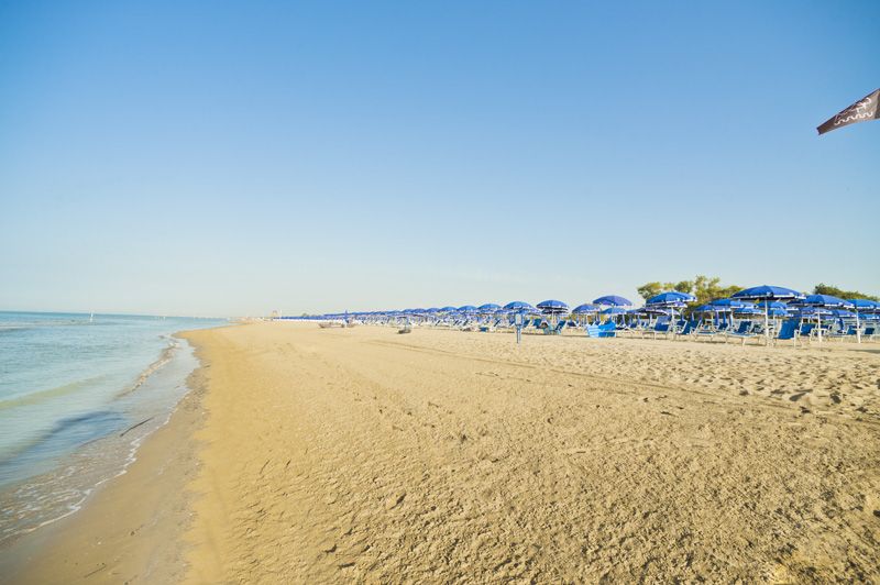 Pinedo Party Beach