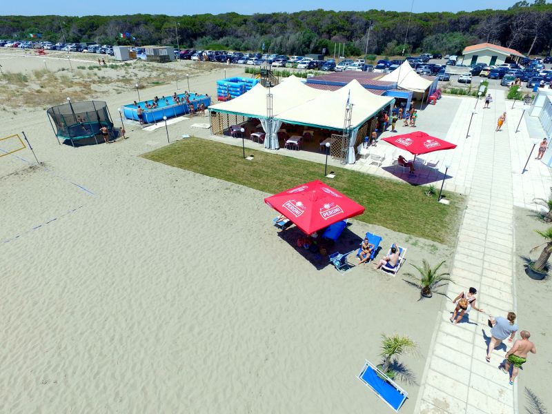 Lido 48 Beach