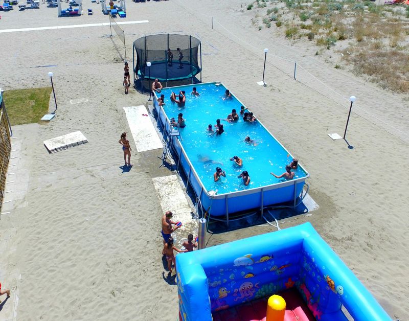Lido 48 Beach