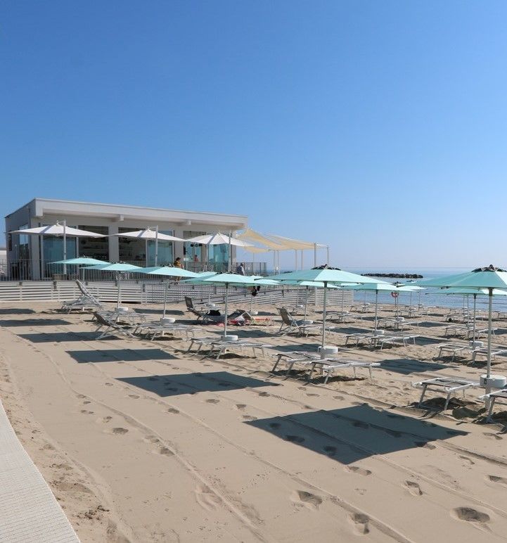 Uma Beach Club