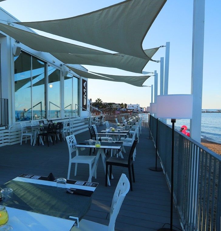 Uma Beach Club