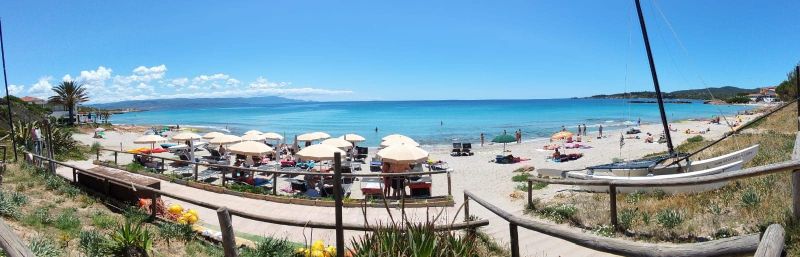 J&B Le Bombarde Beach