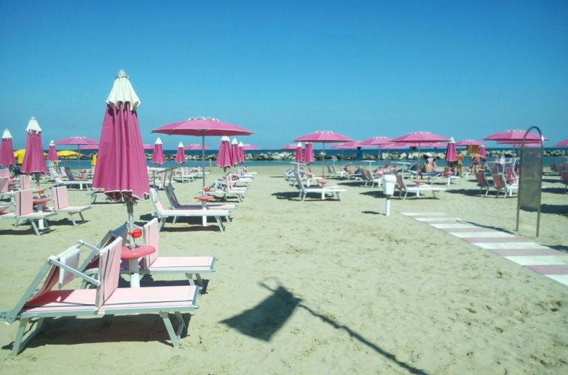 Bagno Rosa 63