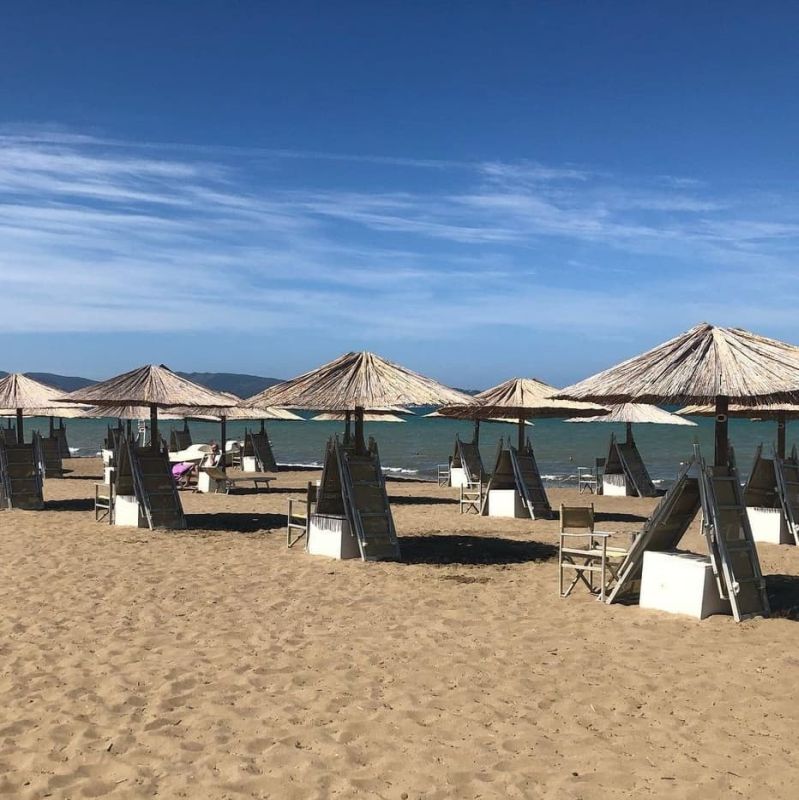 Il Tramonto Beach
