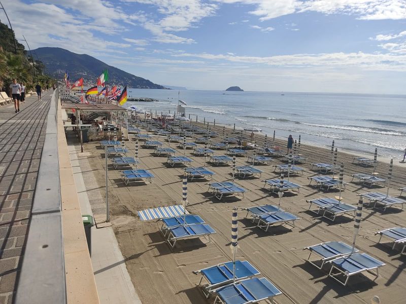 Bagni Comunali Di Levante