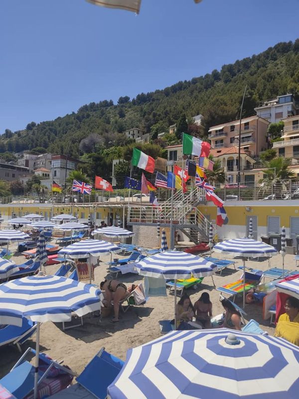 Bagni Comunali Di Levante