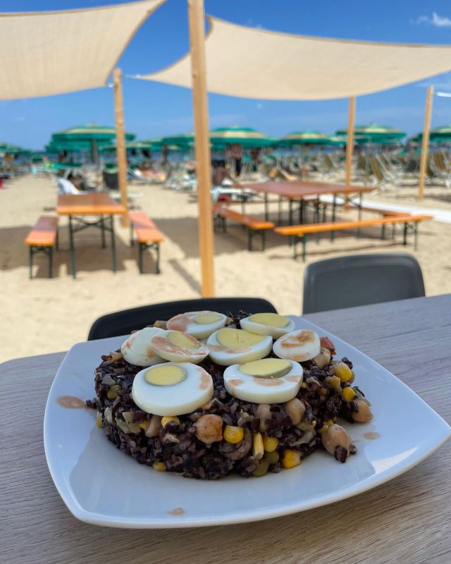 Batoro’s Beach 66