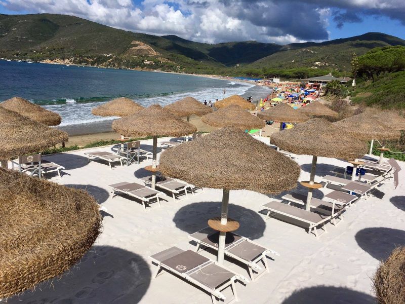 Tortuga Beach Club