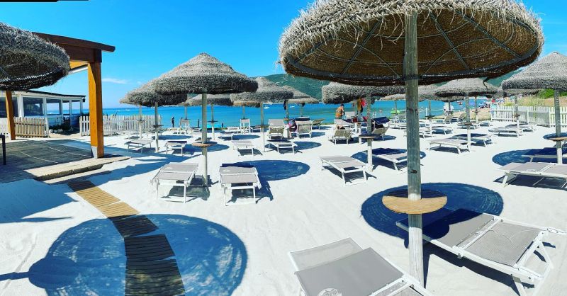 Tortuga Beach Club