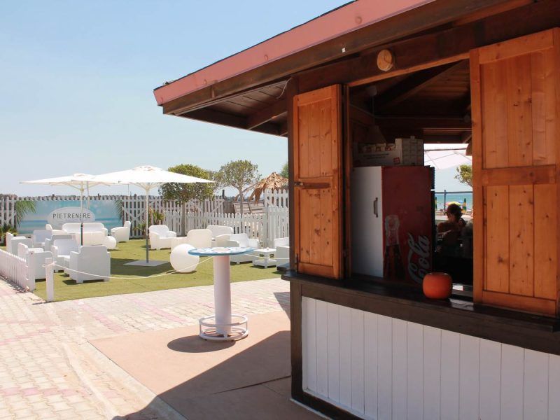 Pietrenere Beach