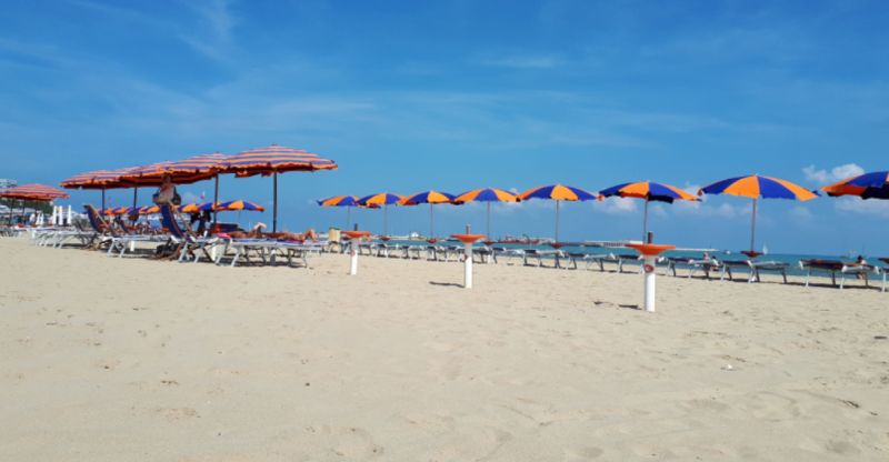 Bahia Azzurra