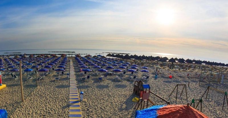 Settebello Beach