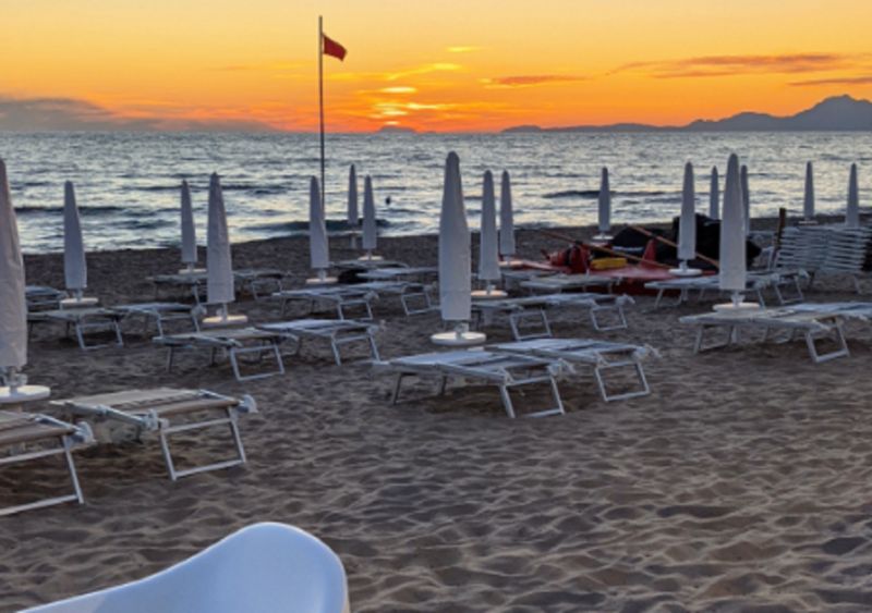 Lido Bluemarinebeach