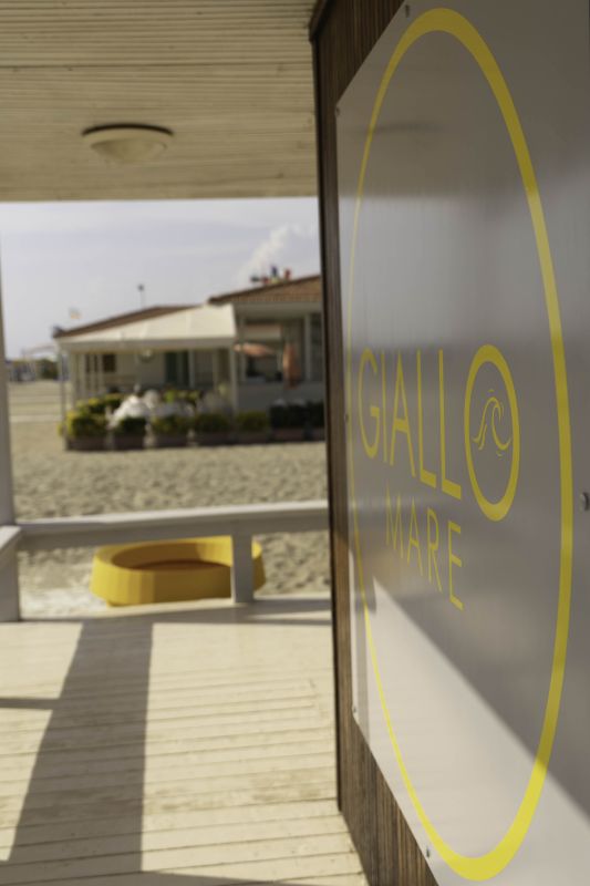 Bagno Ermanno - Giallo Mare