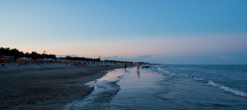 Jamaica Beach Barricata